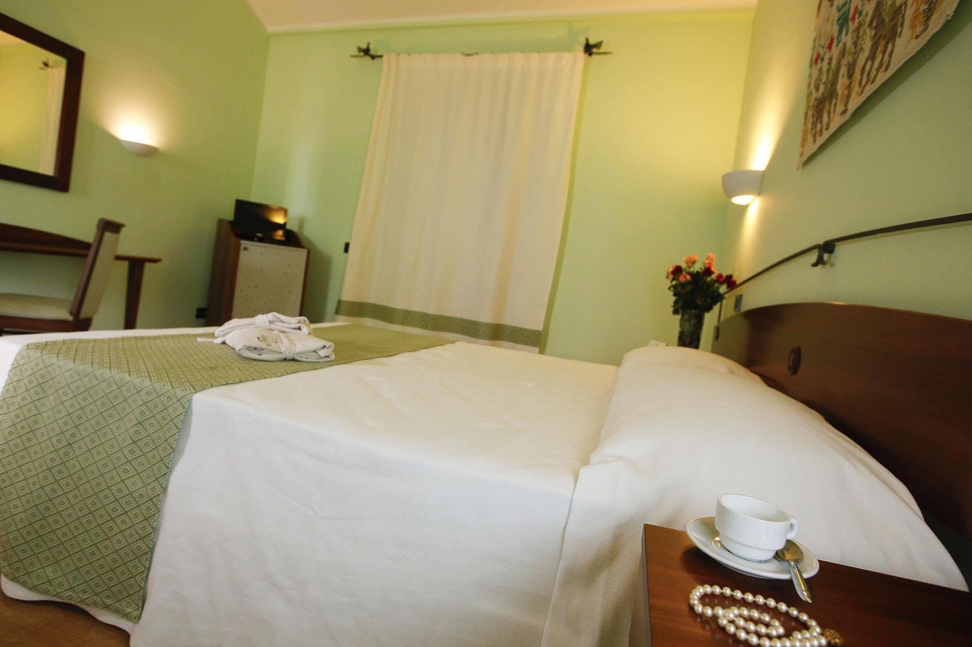 Sardegna Termale Hotel&SPA Sardara Buitenkant foto